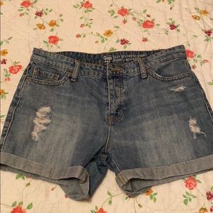 Gap boyfriend shorts